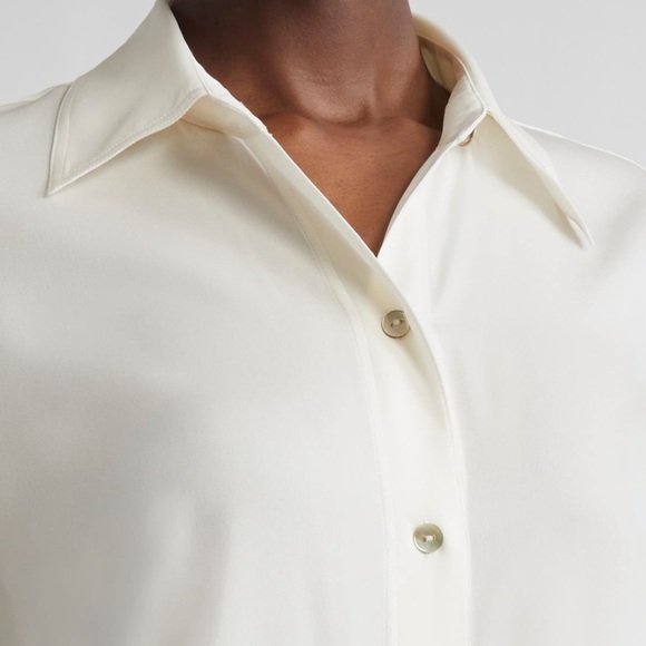 NEW Vince Stretch Silk Button-Up Shirt in Off-White - Picture 4 of 9